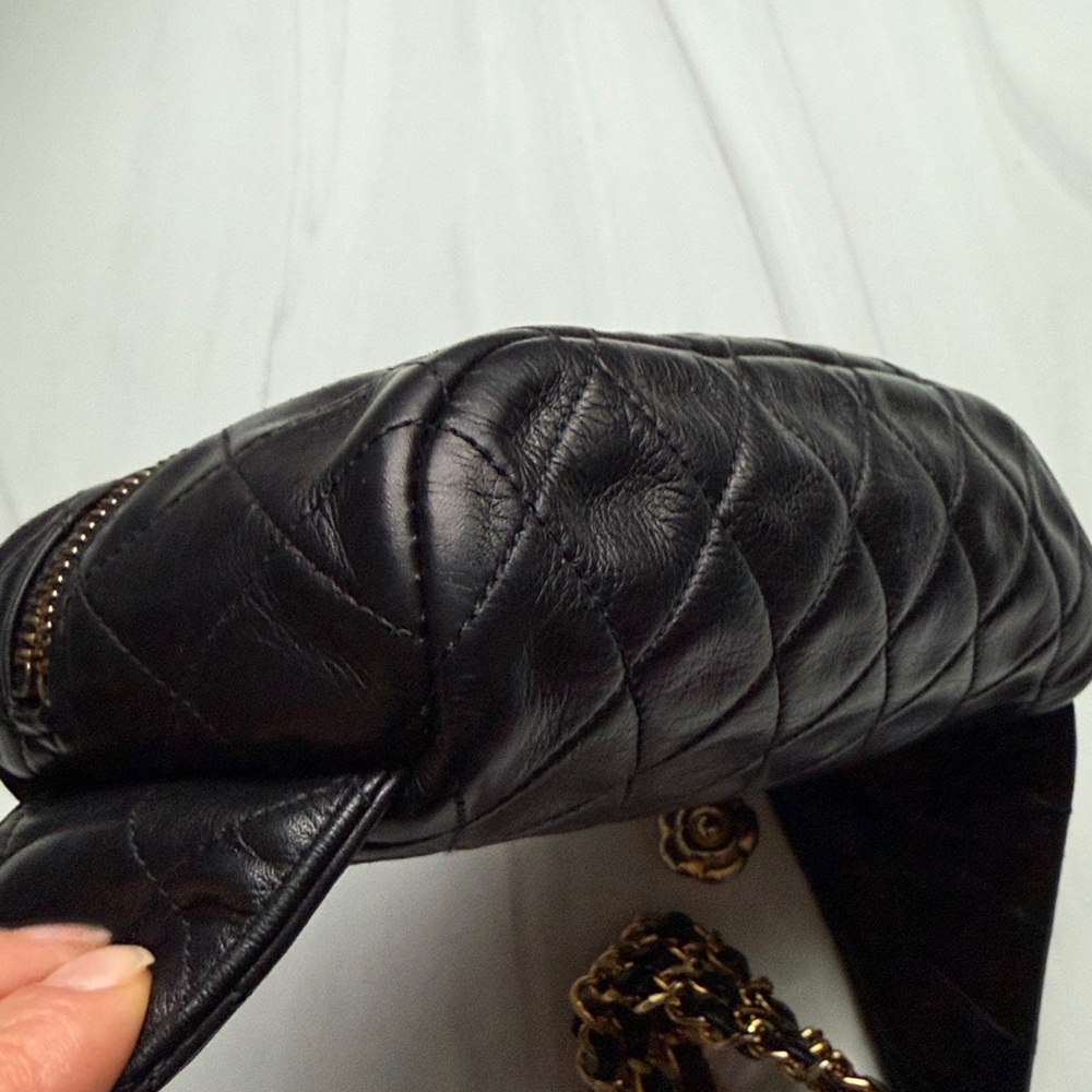 Vintage Chanel 90’s belt bag Fanny pack waist bag 24k gold plated hardware - Picture 8 of 12
